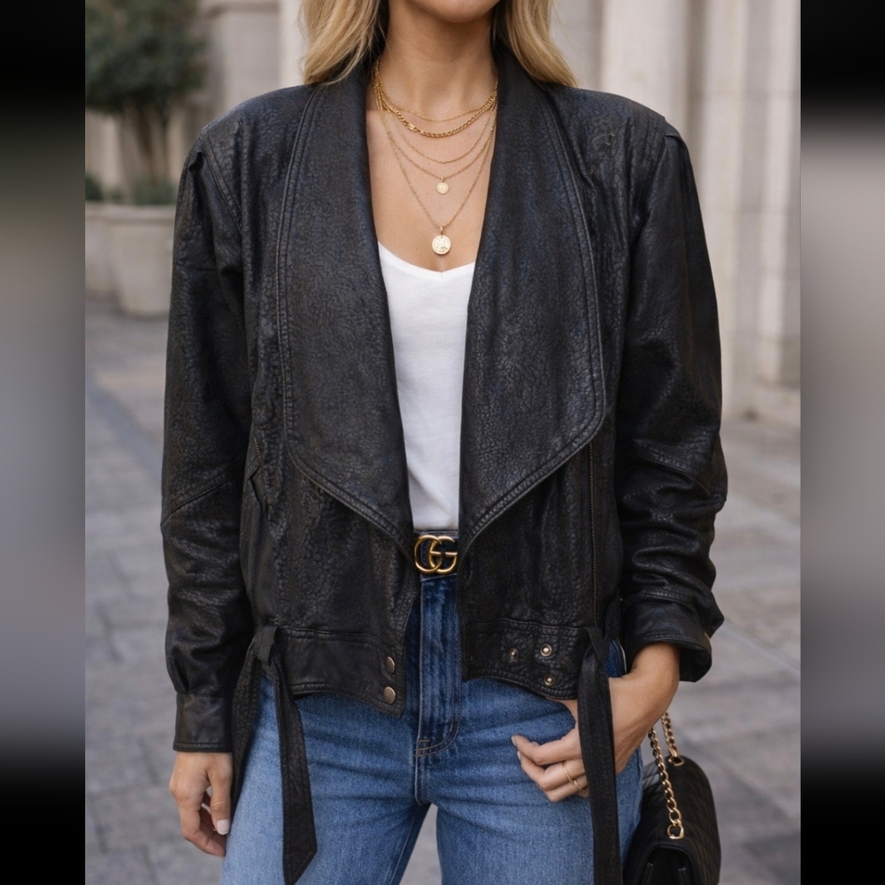 Vintage Womens 80s Black Leather Bomber Jacket